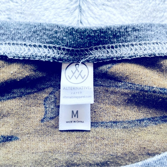 Alternative Apparel camo long sleeve - Picture 4 of 7